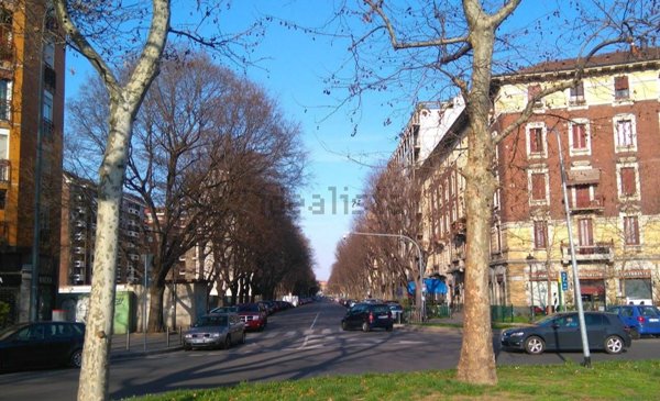 appartamento in vendita a Milano in zona Sempione