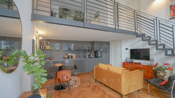 appartamento in vendita a Milano in zona Sempione