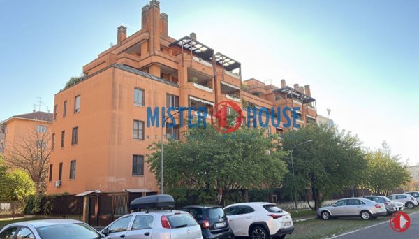appartamento in vendita a Milano in zona Gratosoglio