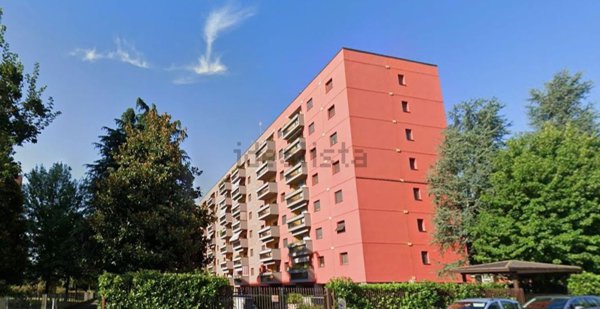 appartamento in vendita a Milano in zona Barona