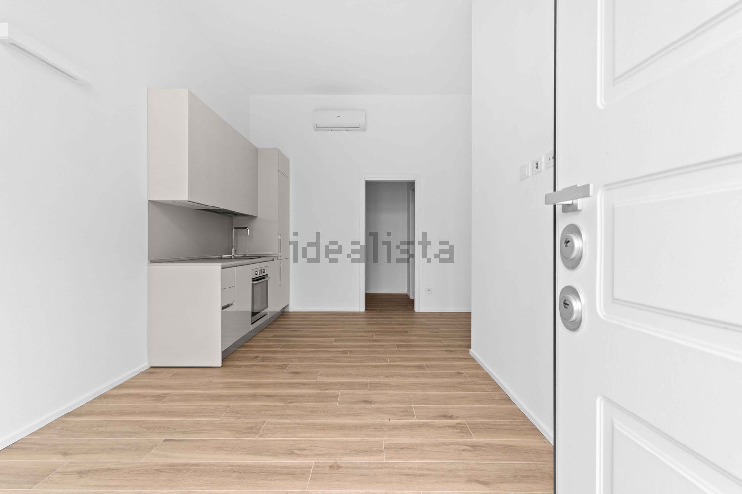 appartamento in vendita a Milano in zona Vigentino