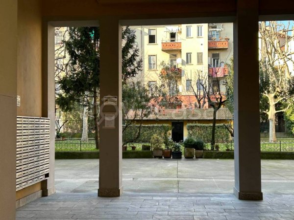 appartamento in vendita a Milano in zona San Siro