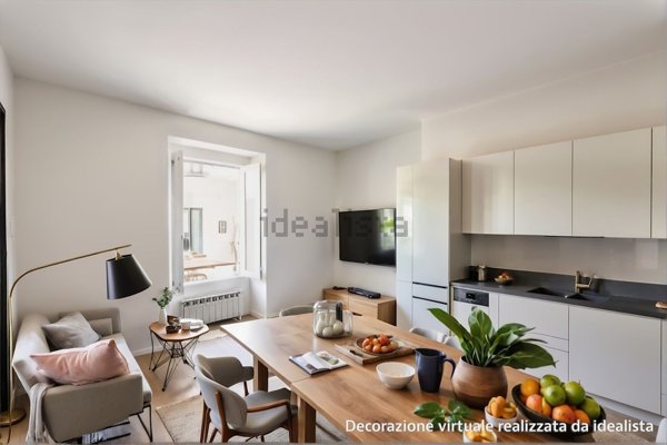 appartamento in vendita a Milano in zona Porta Nuova