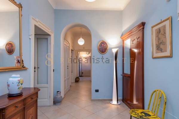 appartamento in vendita a Milano in zona Isola