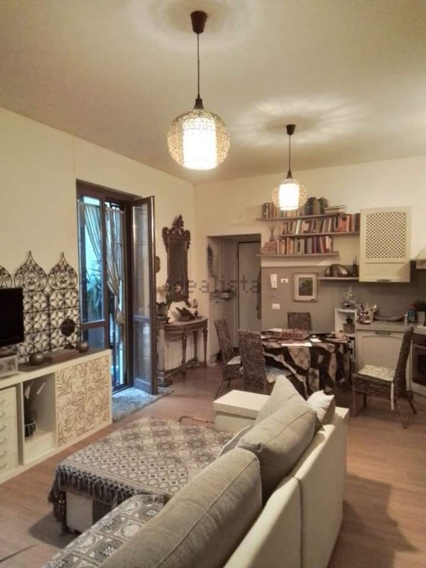 appartamento in vendita a Milano in zona Stadera