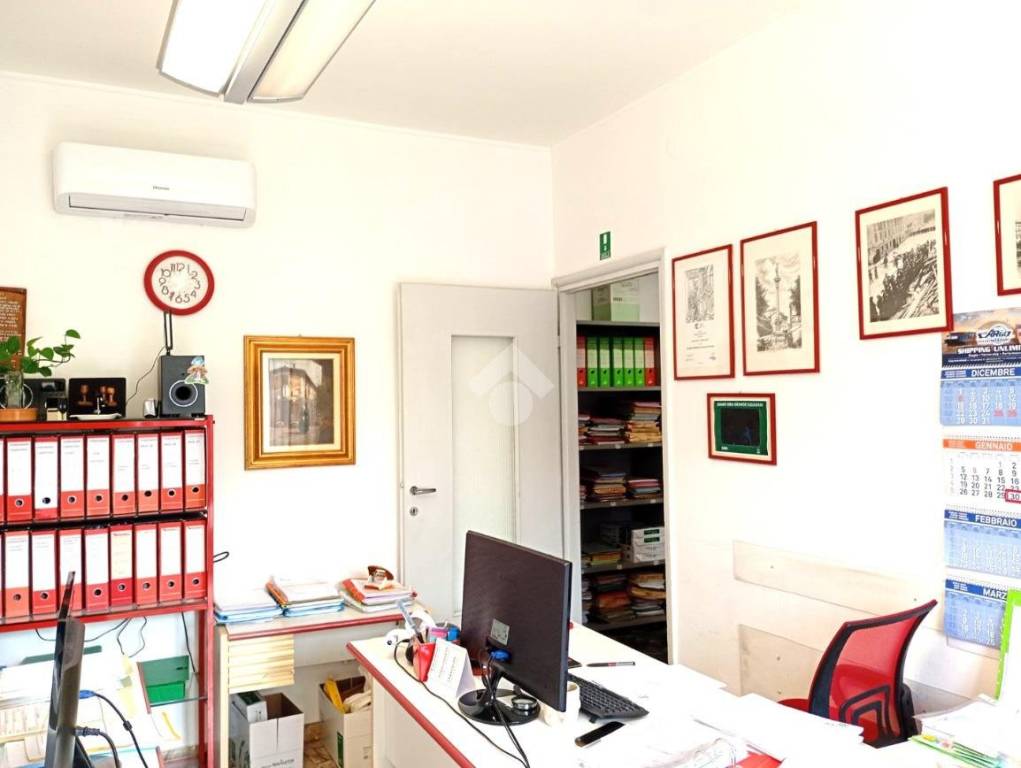 ufficio in vendita a Milano