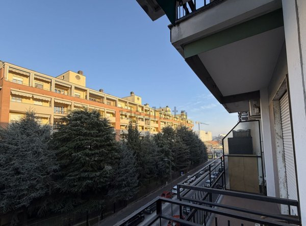 appartamento in vendita a Milano in zona Corvetto
