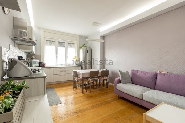 appartamento in vendita a Milano in zona Maggiolina