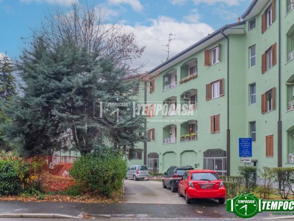 appartamento in vendita a Milano in zona Quarto Oggiaro
