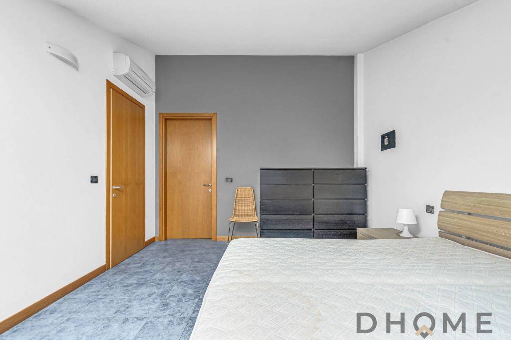 appartamento in vendita a Milano in zona Dergano