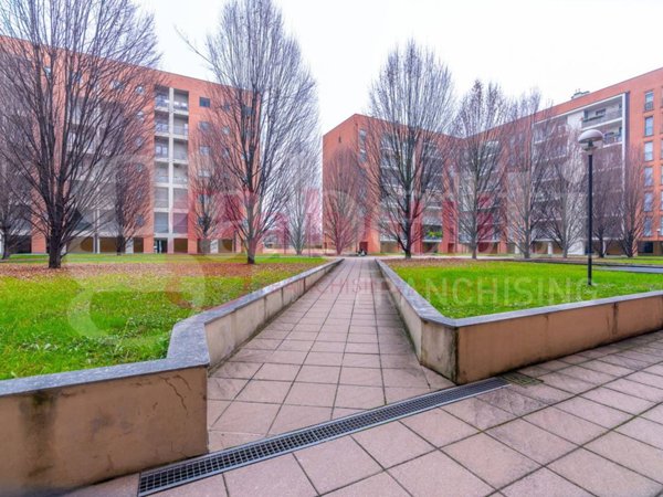 appartamento in vendita a Milano in zona Famagosta