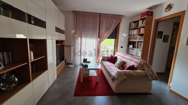 appartamento in vendita a Milano in zona Baggio