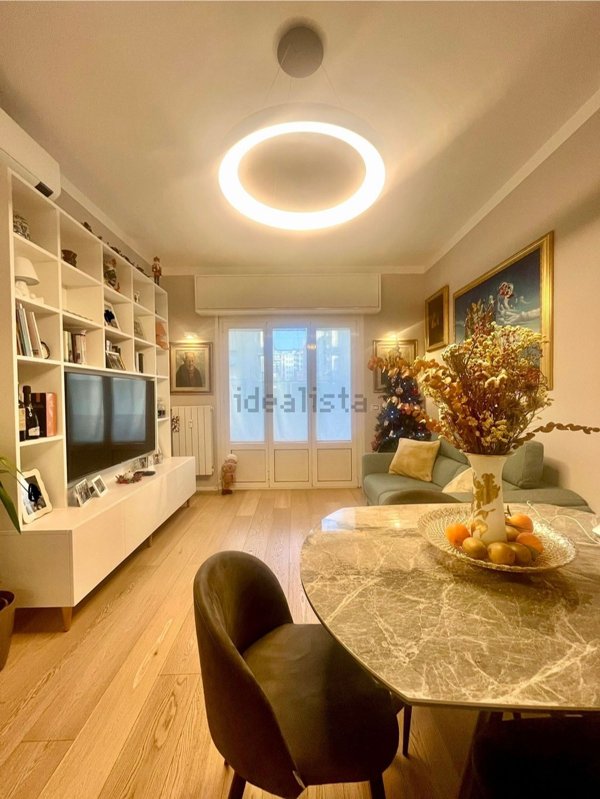 appartamento in vendita a Milano in zona Lorenteggio