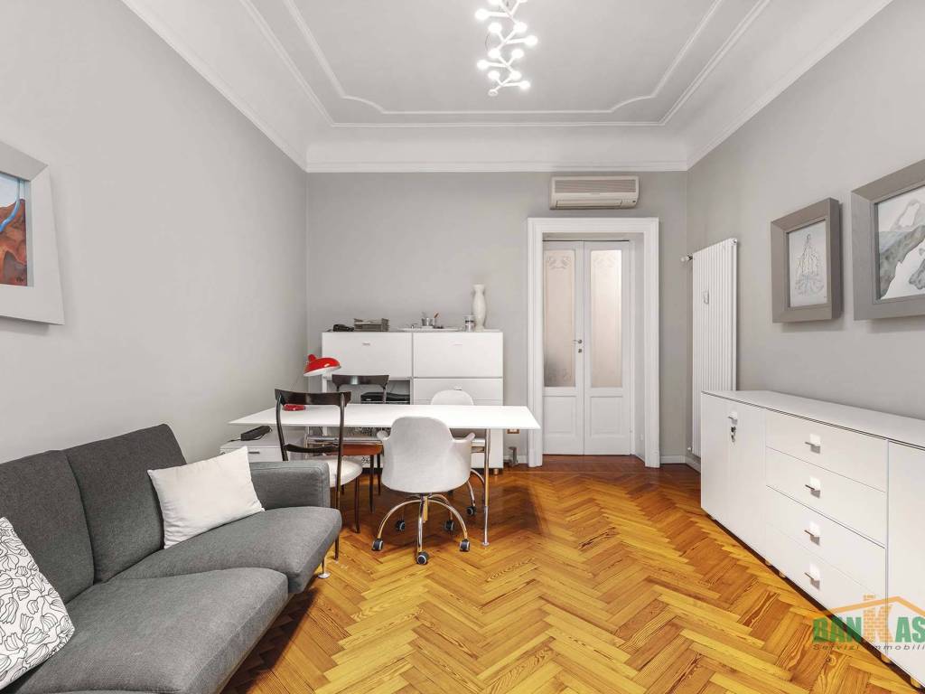 appartamento in vendita a Milano in zona Centro Direzionale