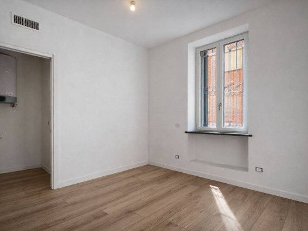 appartamento in vendita a Milano in zona Morivione