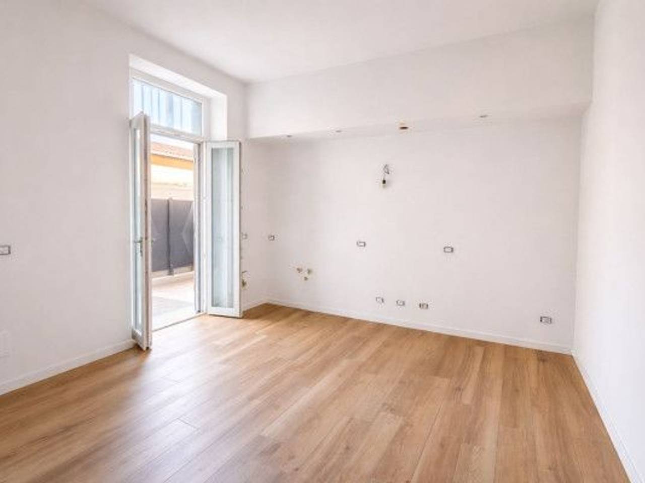 appartamento in vendita a Milano in zona Morivione