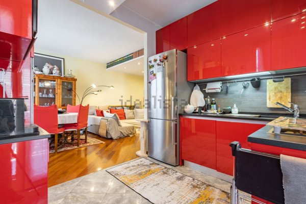 appartamento in vendita a Milano in zona Città Studi