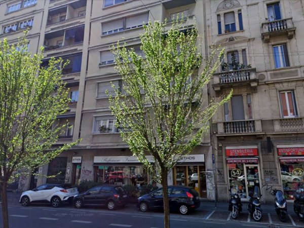 negozio in vendita a Milano