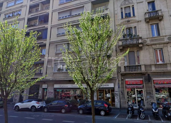 negozio in vendita a Milano