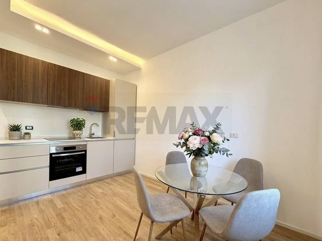 appartamento in vendita a Milano in zona Porta Garibaldi