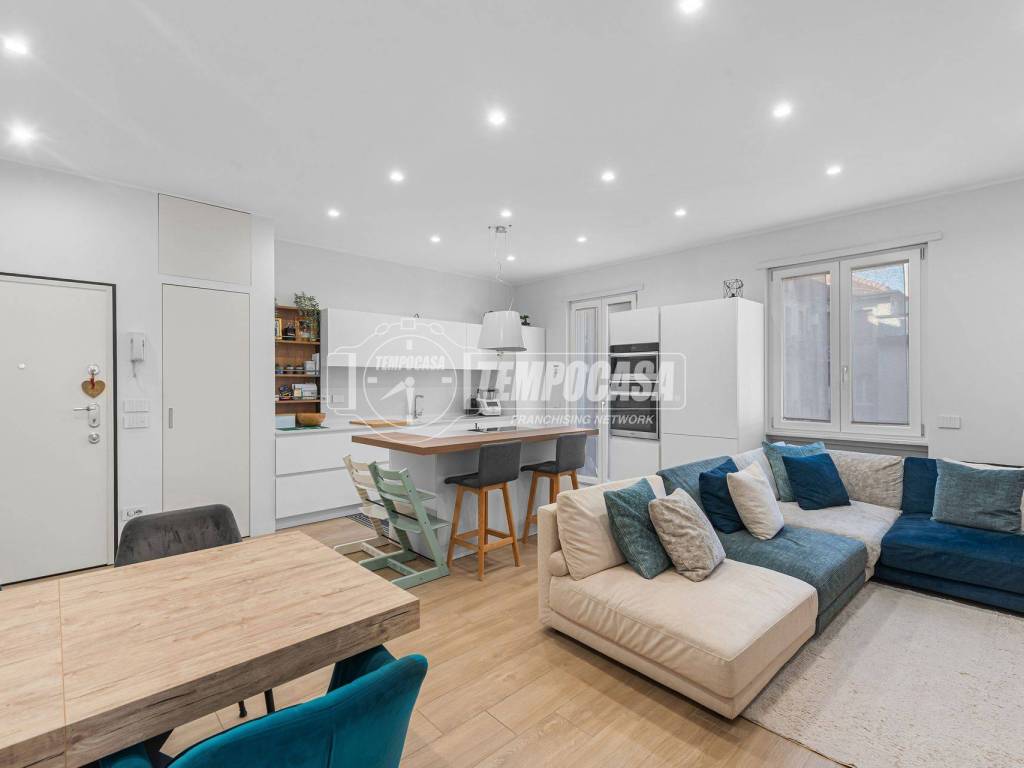 appartamento in vendita a Milano in zona Calvairate