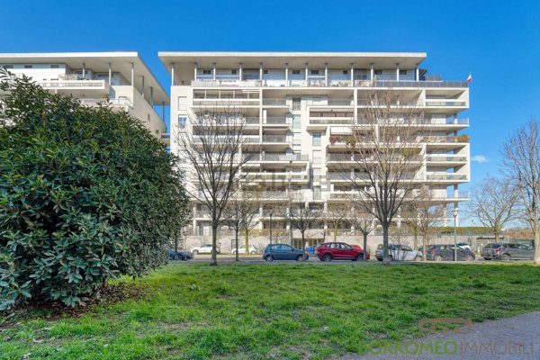 appartamento in vendita a Milano in zona Rogoredo