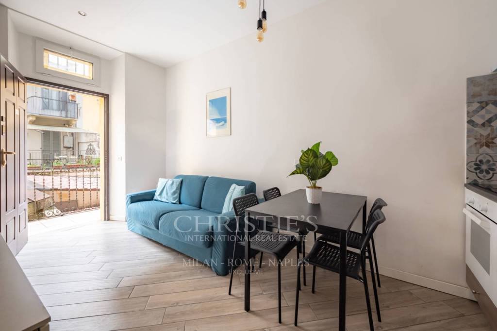 appartamento in vendita a Milano in zona Bocconi