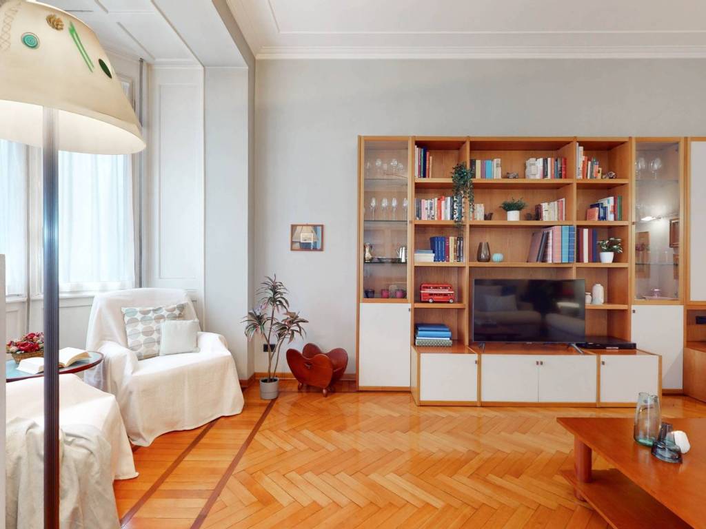 appartamento in vendita a Milano in zona Centro Direzionale