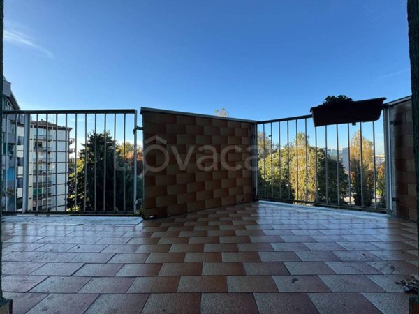 appartamento in vendita a Milano in zona Lambrate