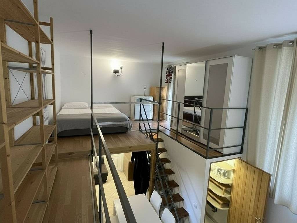 appartamento in vendita a Milano in zona Villapizzone