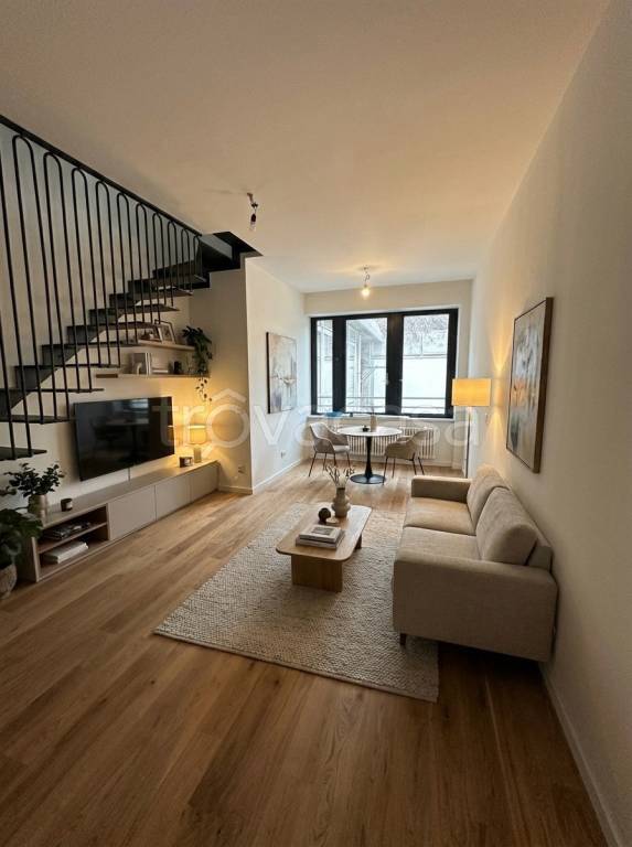 appartamento in vendita a Milano in zona Ortica