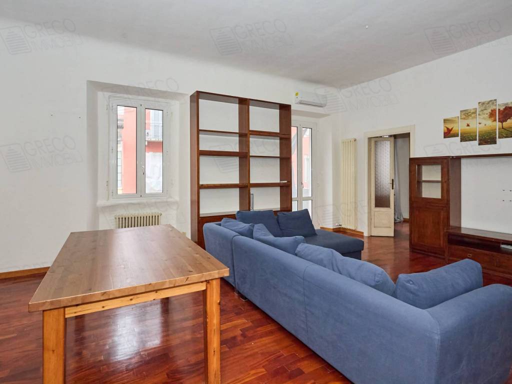 appartamento in vendita a Milano in zona Greco