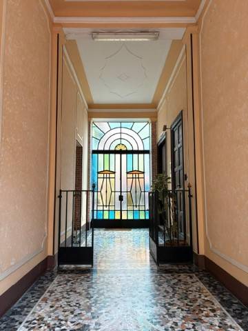 appartamento in vendita a Milano in zona Chiesa Rossa