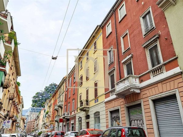 appartamento in vendita a Milano in zona Isola