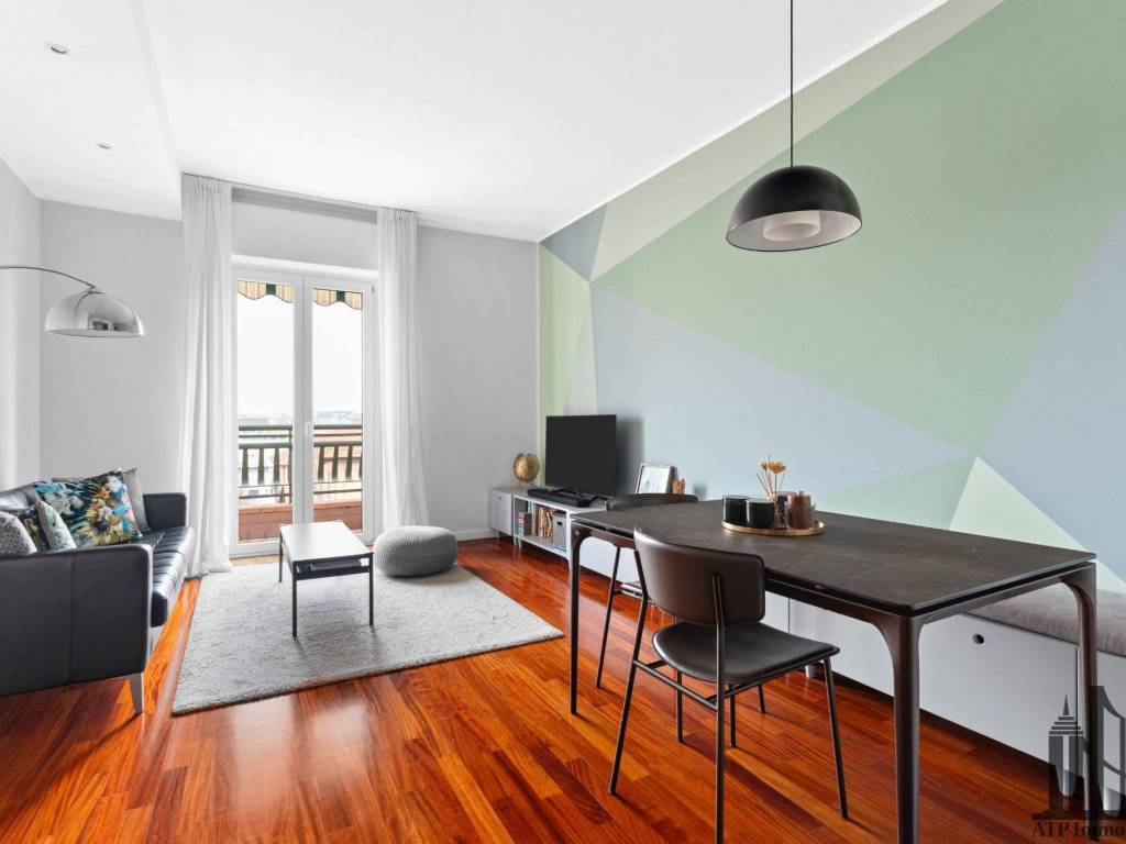 appartamento in vendita a Milano in zona Città Studi