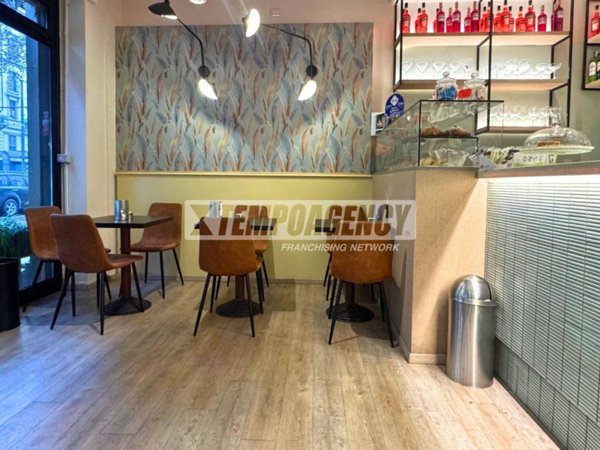 negozio in vendita a Milano in zona Porta Romana