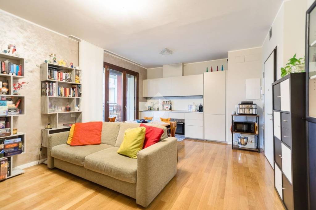 appartamento in vendita a Milano in zona Bicocca