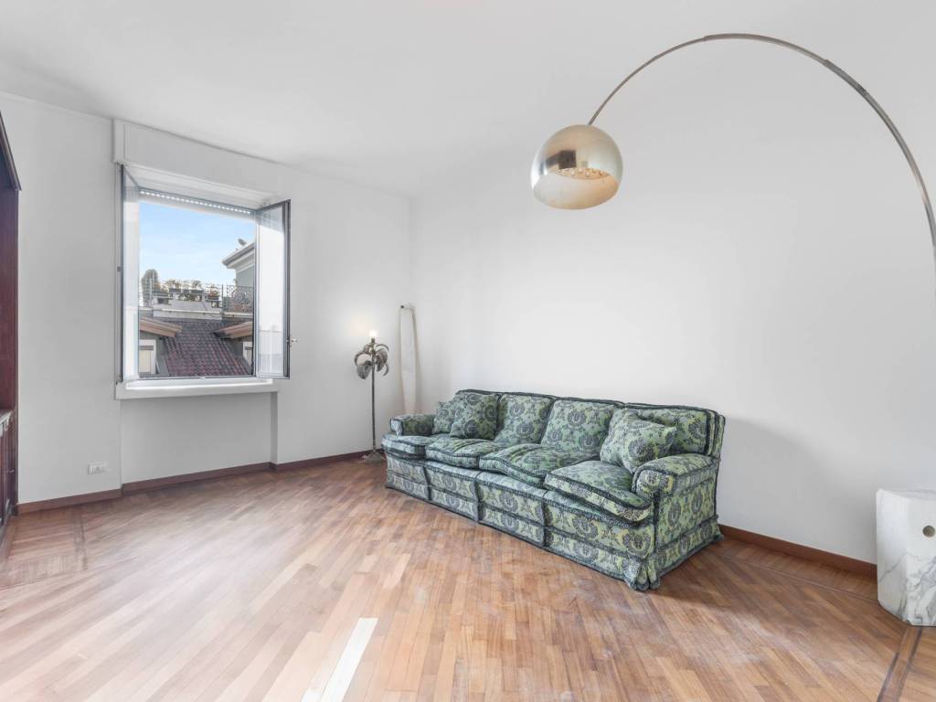 appartamento in vendita a Milano in zona Porta Venezia