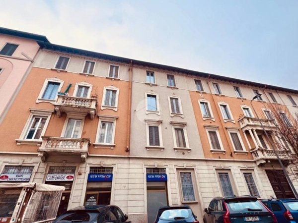 negozio in vendita a Milano in zona Chiesa Rossa