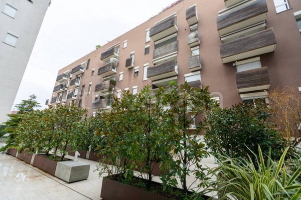 appartamento in vendita a Milano in zona Ortica