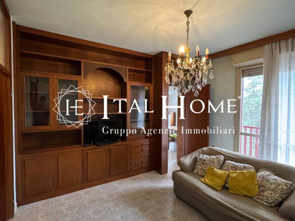 appartamento in vendita a Milano in zona Trenno