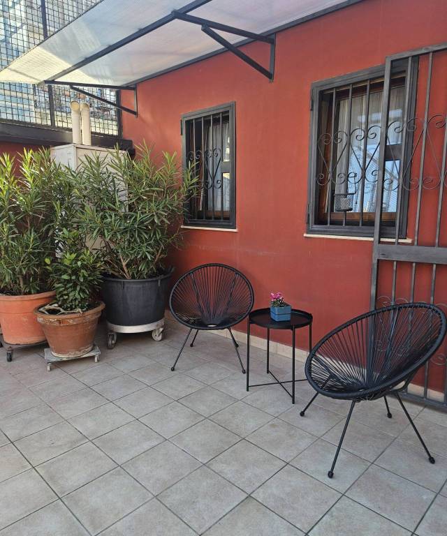 appartamento in vendita a Milano in zona Piazzale Lodi