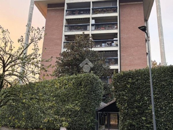 appartamento in vendita a Milano in zona San Siro