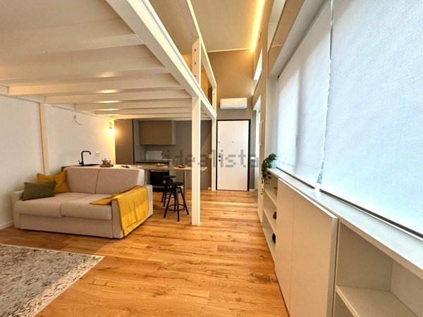 appartamento in vendita a Milano in zona Porta Genova