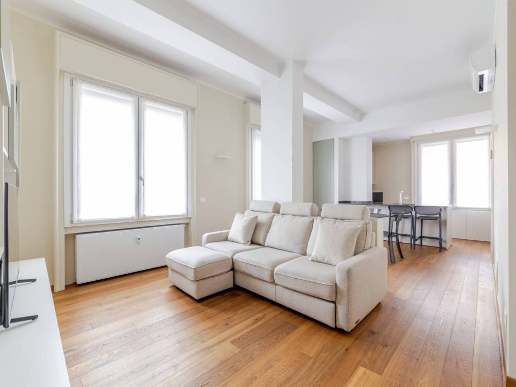 appartamento in vendita a Milano in zona Solari