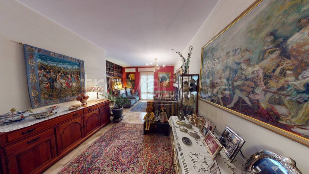 appartamento in vendita a Milano in zona Crescenzago