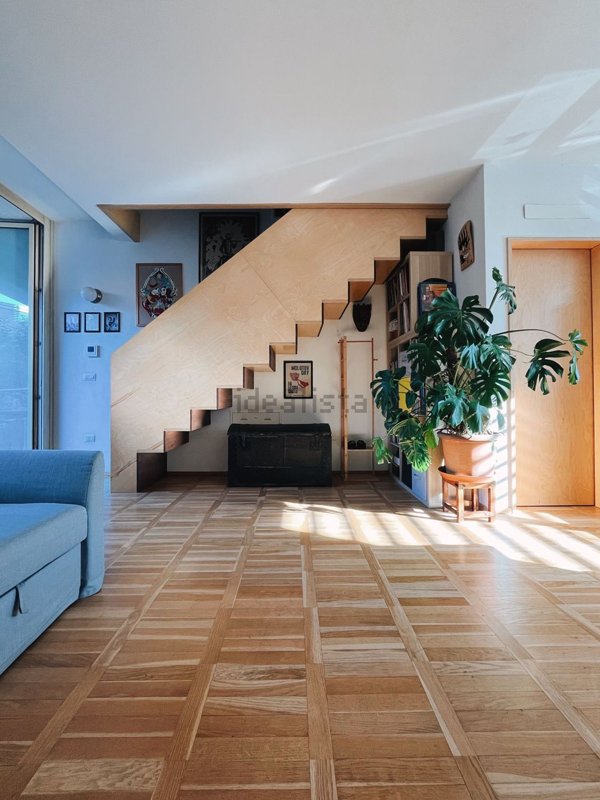 appartamento in vendita a Milano in zona Quarto Oggiaro