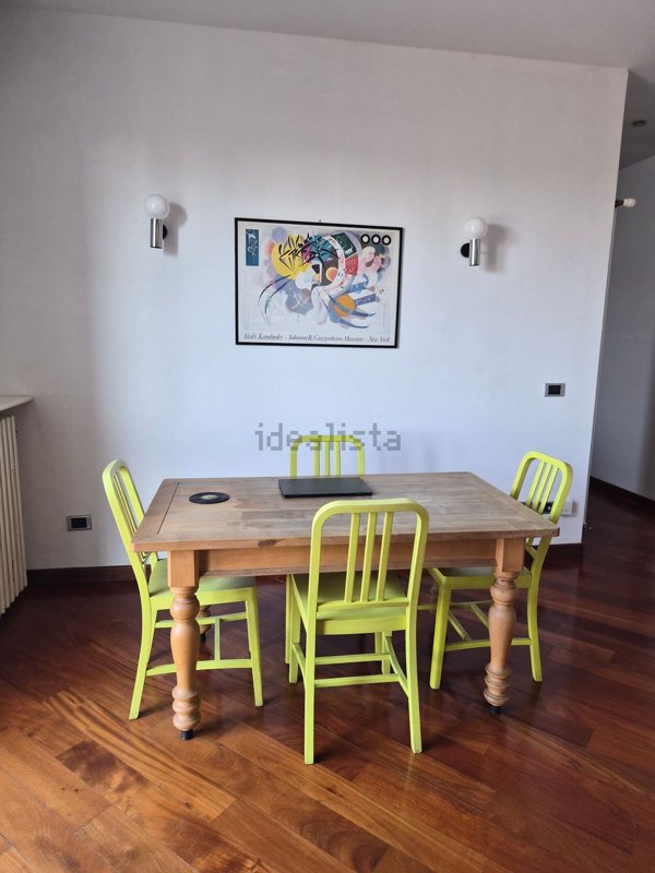 appartamento in vendita a Milano in zona Isola