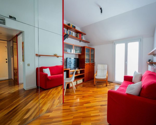 appartamento in vendita a Milano in zona Isola