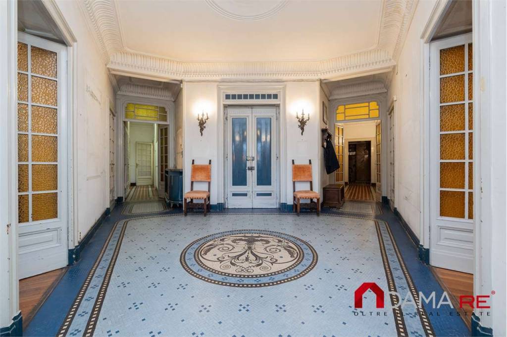 appartamento in vendita a Milano in zona Città Studi